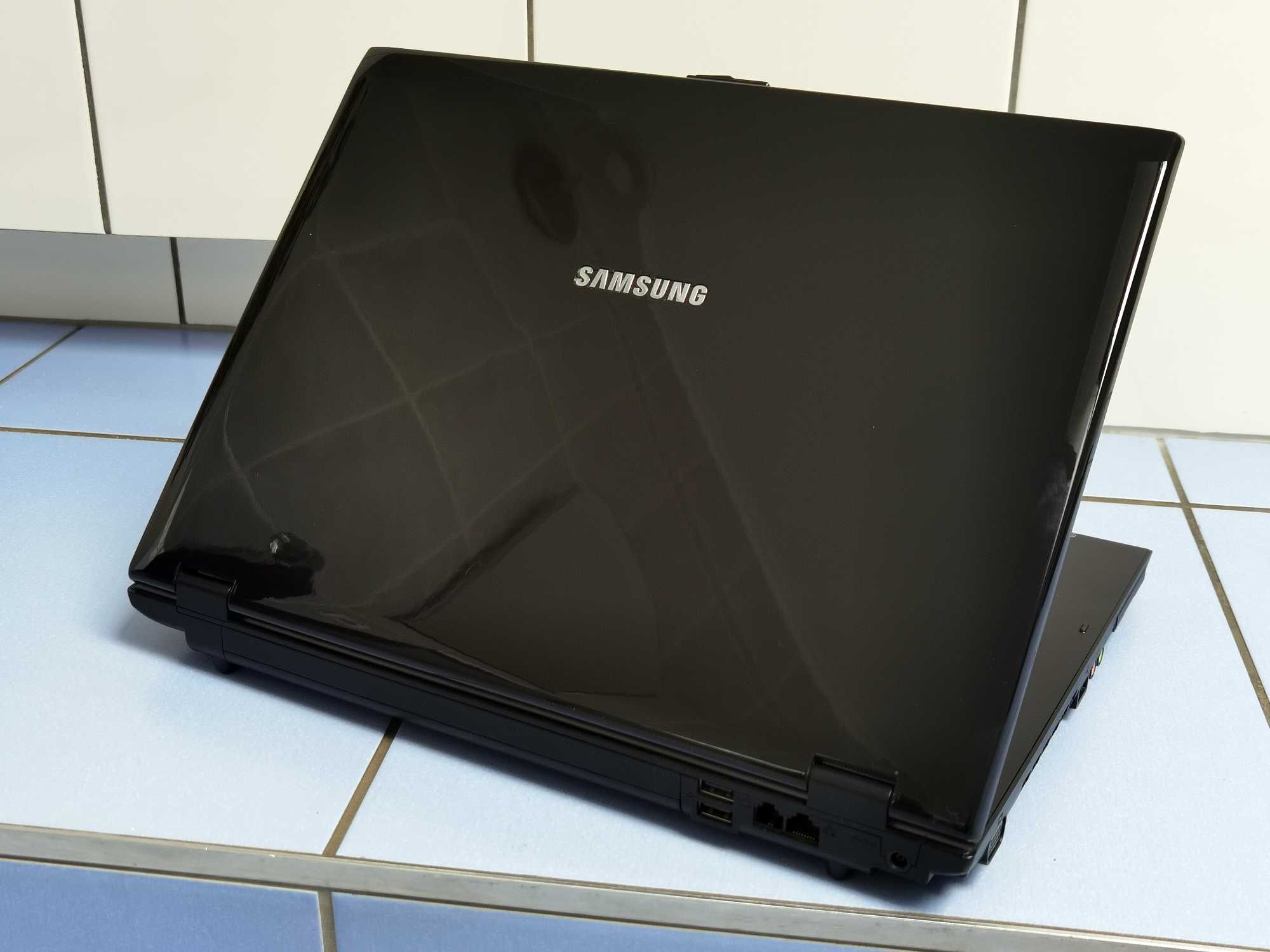 Laptop Samsung R60 plus, stan idealny, zasilacz, bateria, Windows 7