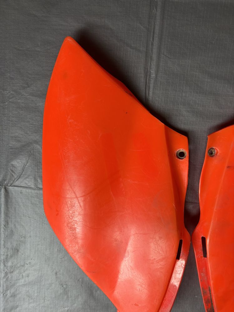 Plastik boczek osłona owiewka plastiki BETA RR 250/450 RFS