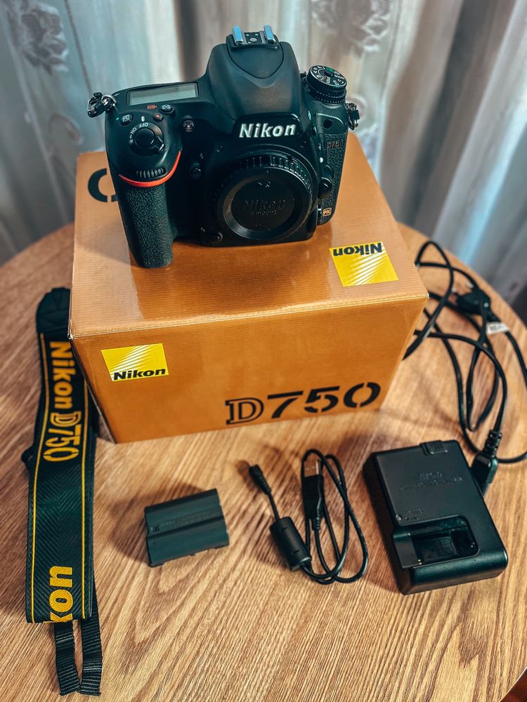 Продам Nikon d750