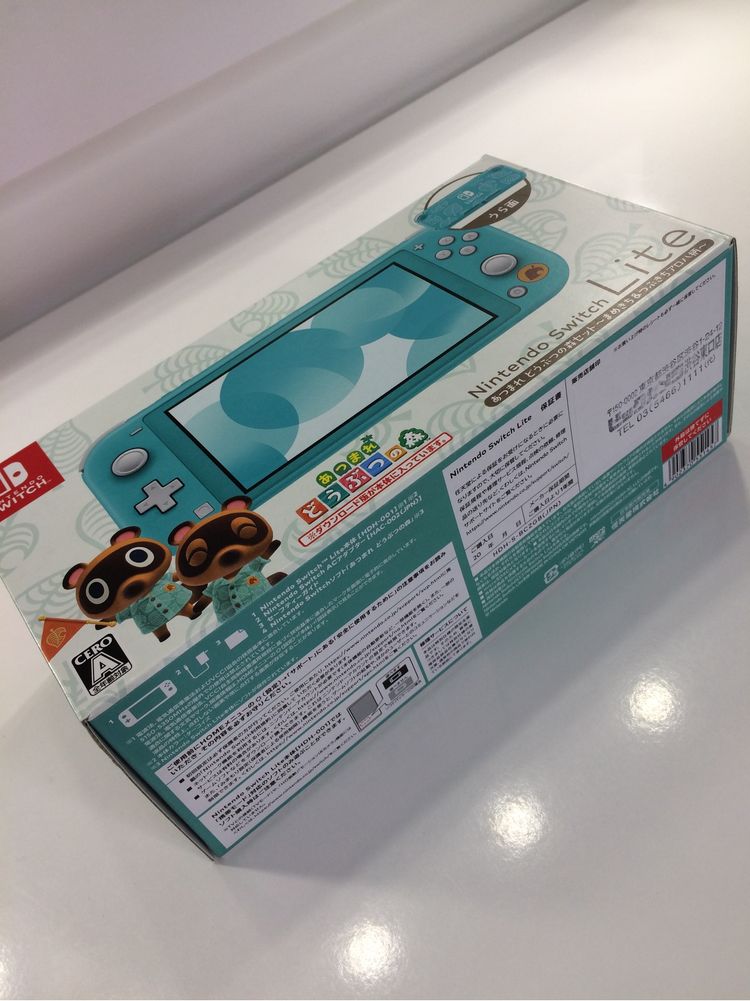 Новий Nintendo Switch Lite - Japan