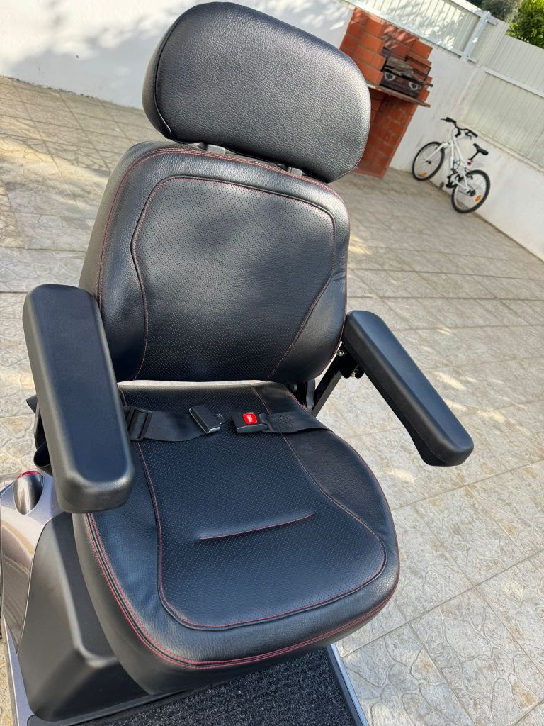 Moto eléctrica mobilidade reduzida