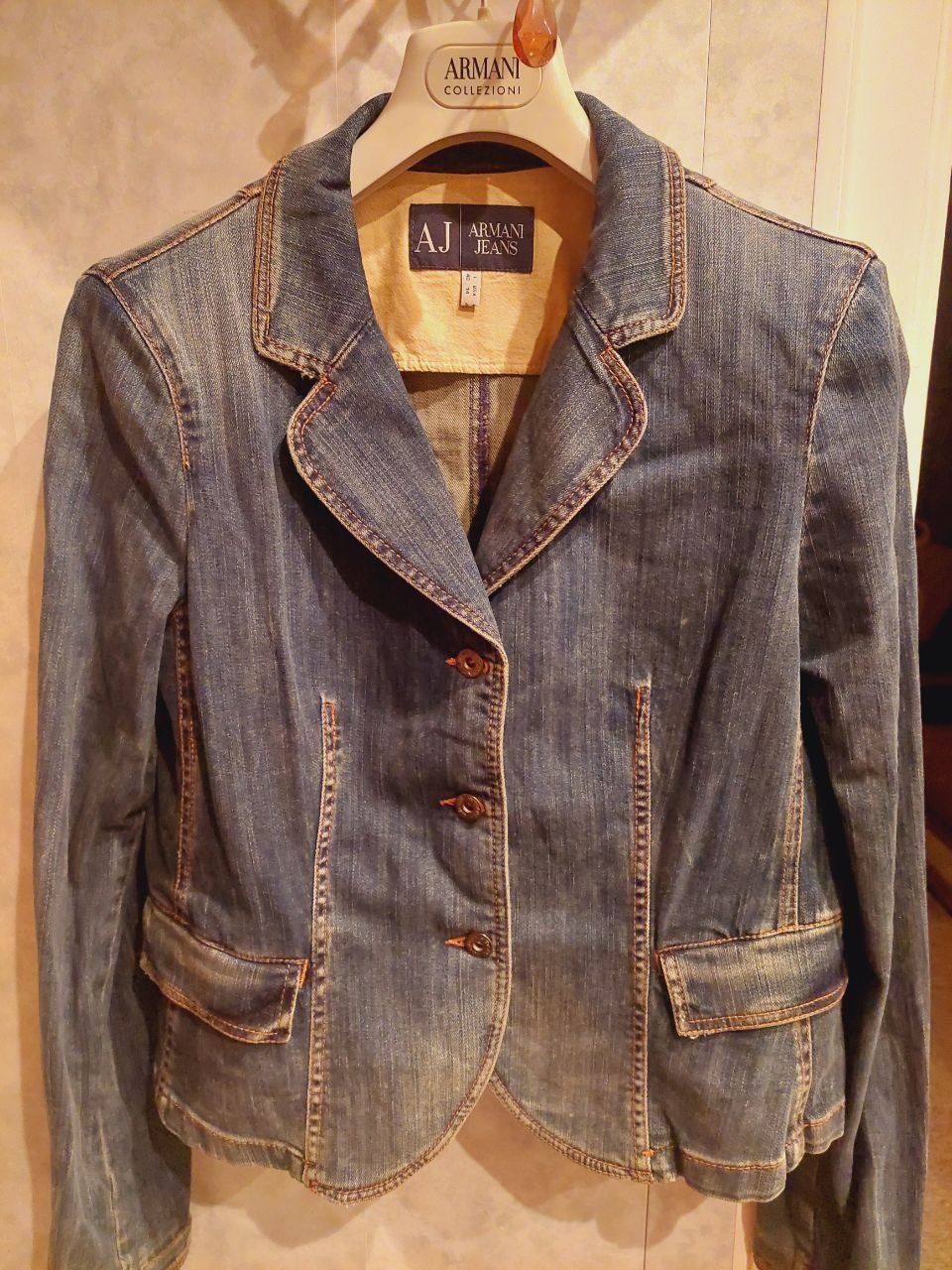 Джинсовый пиджак Armani jeans оригинал