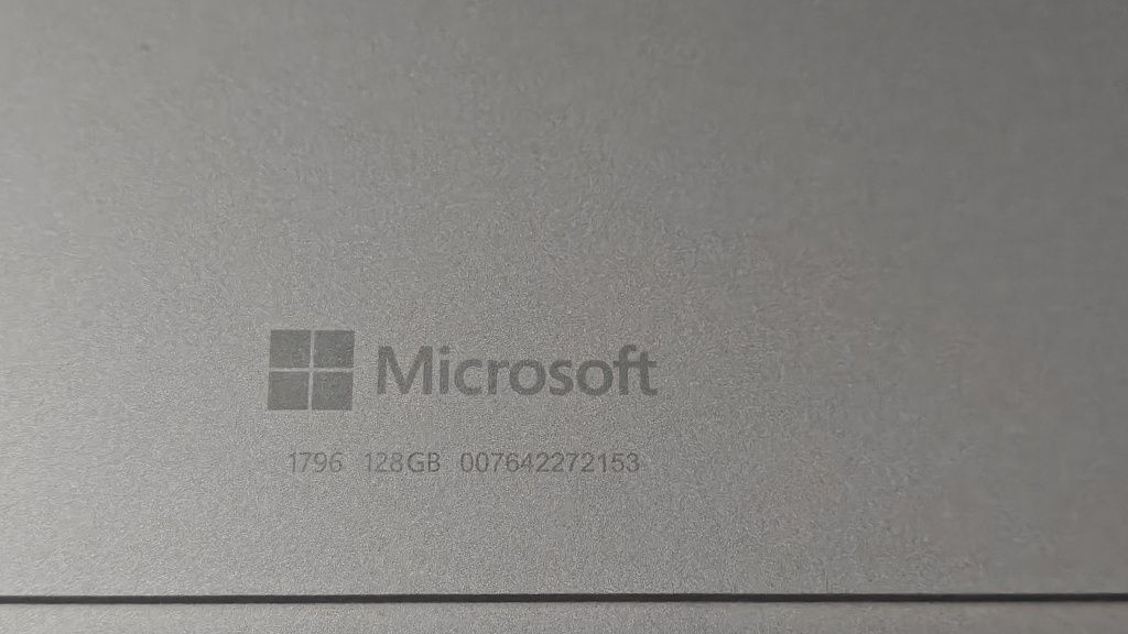 Microsoft Surface Pro 5 1796 I5-7300U