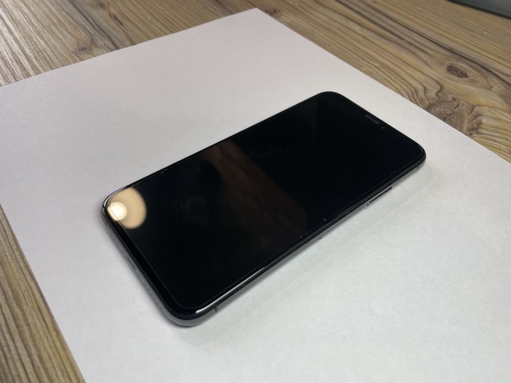 iPhone XS 64GB czarny stan bdb bateria 78%