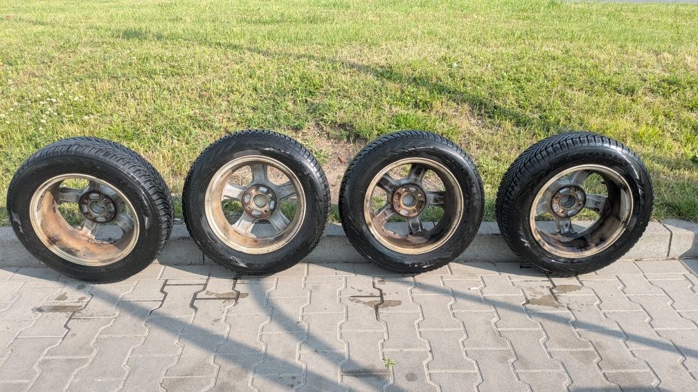 Koła 165/70 R14 81T Nokian wielosezonowe całoroczne