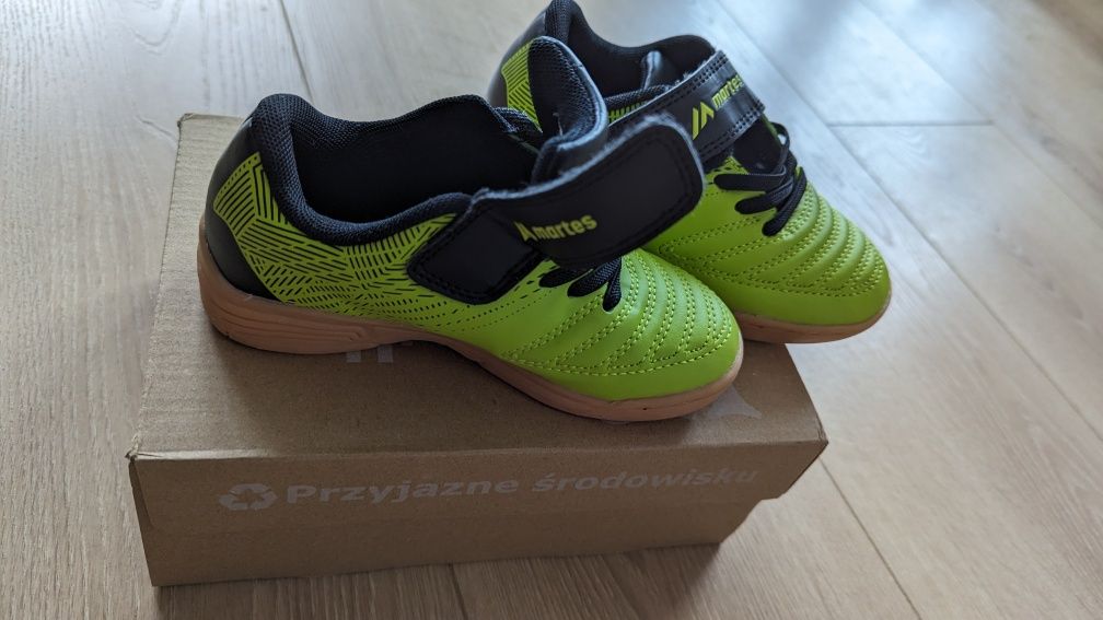 Buty dziecięce sportowe 26