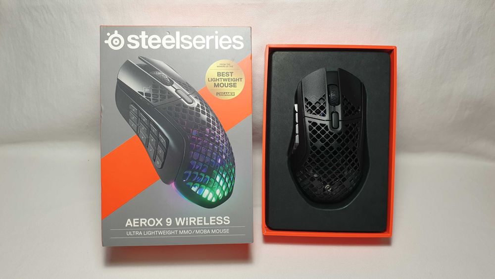 Mysz bezprzewodowa Steelseries Aerox 9 sensor optyczny jak NOWA.