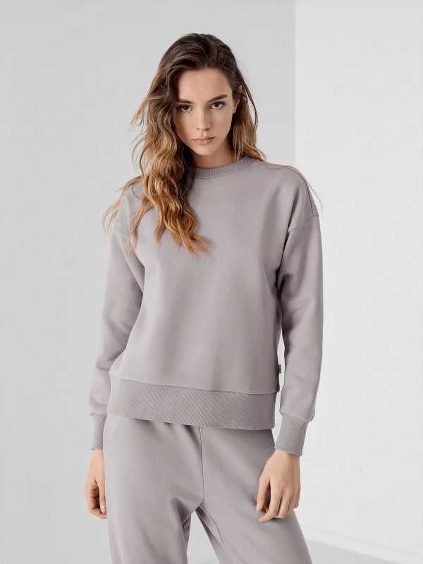 4F Nowa bluza L/40 A. Lewandowska bluzka koszulka lilowa