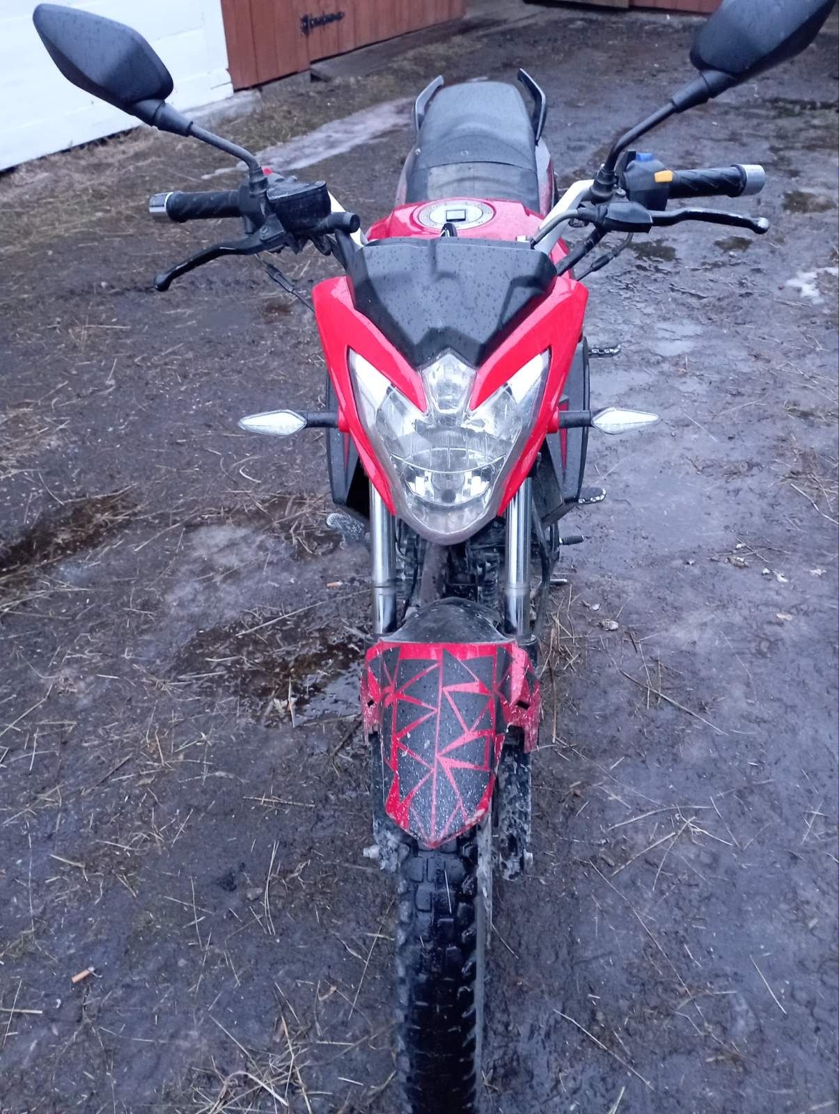 Продам мотоцикл BIRD 6X 200куб