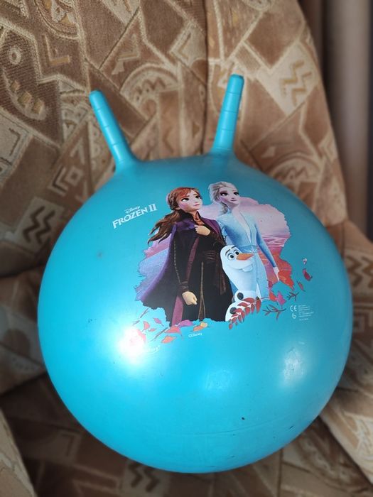 Piłka skoczek dla dzieci zabawy kraina lodu
