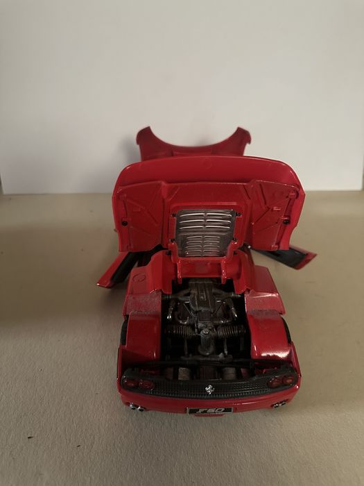 Ferrari F50 escala 1:18