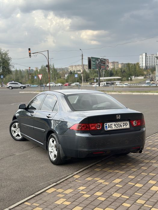 Honda Accord 7 2.0