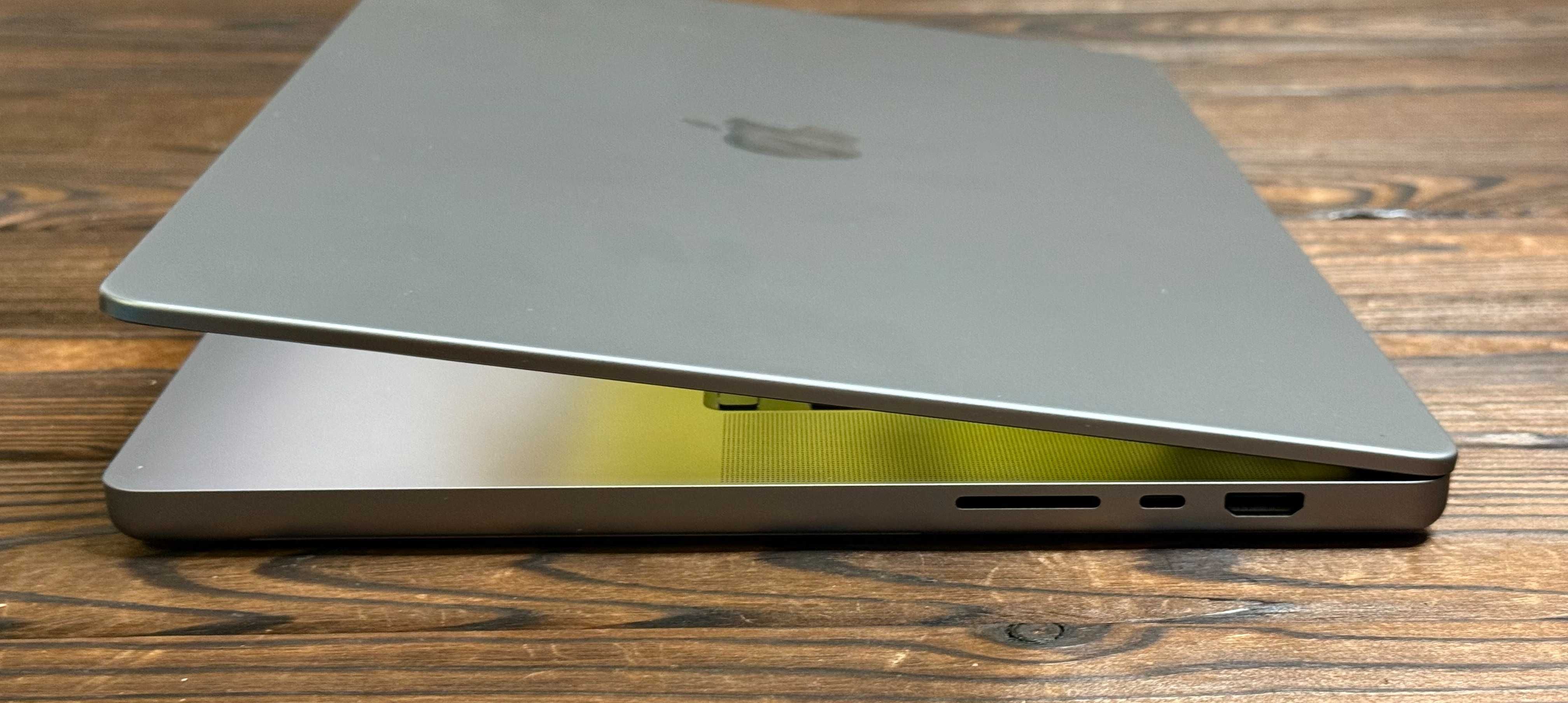 MacBook Pro 16 Mid 2021 M1 Pro (32/2Tb SSD) Space - 1.250 $$ - Магазин