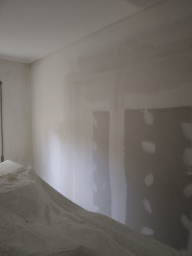 Pinturas e afagamentos