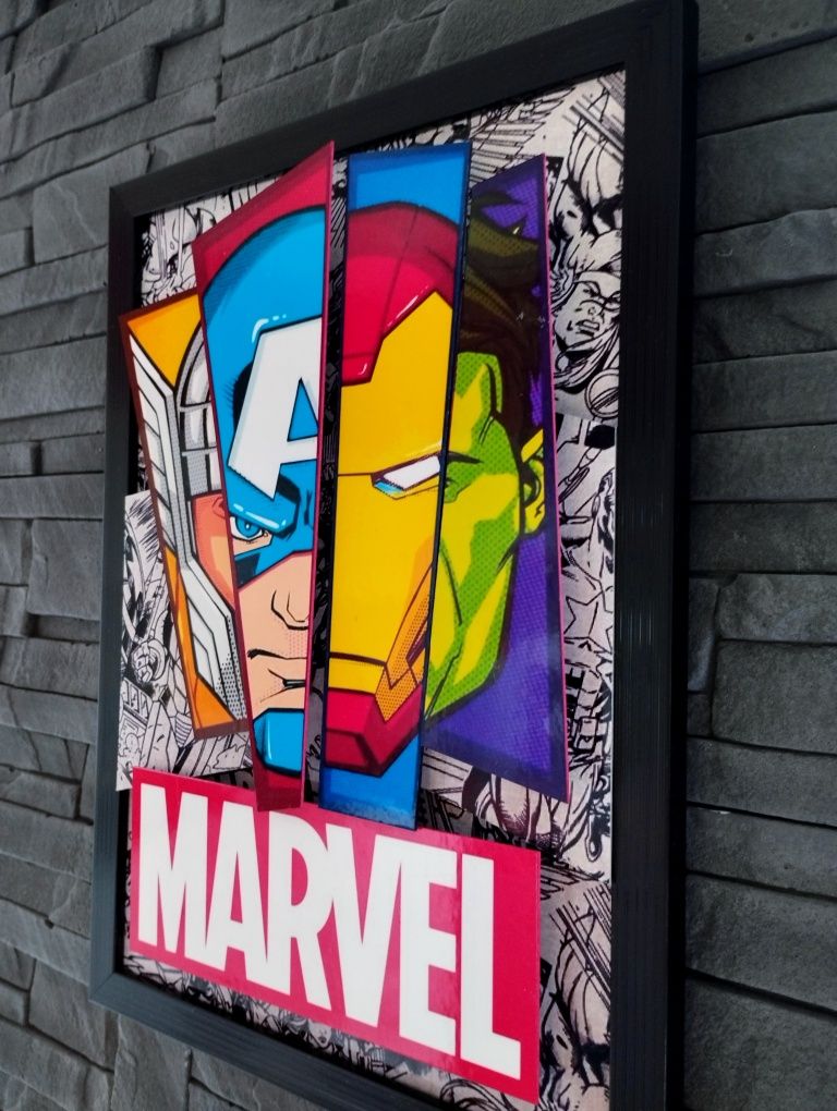 Shadowbox Marvel Fan