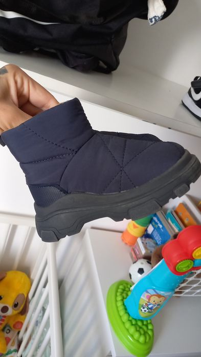 Bota menino Zara 21