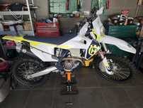 Husqvarna FE HUSQVARNA FE 250 - uszkodzony silnik
