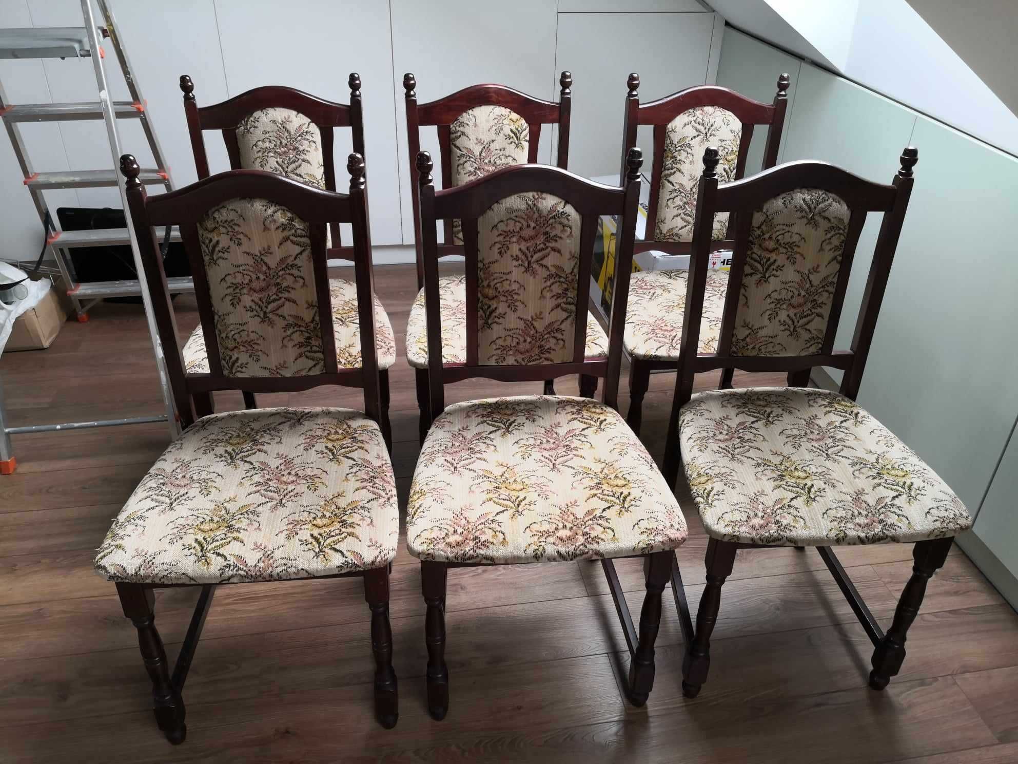 Stół rozkładany i 6 krzeseł