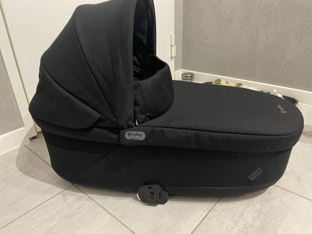 Gondola cybex balios s lux 2023 moon black