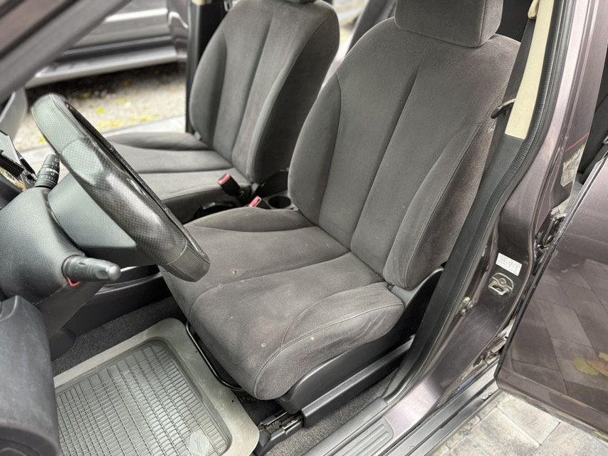 Продам Nissan Tiida  1.6i Automat 2008.