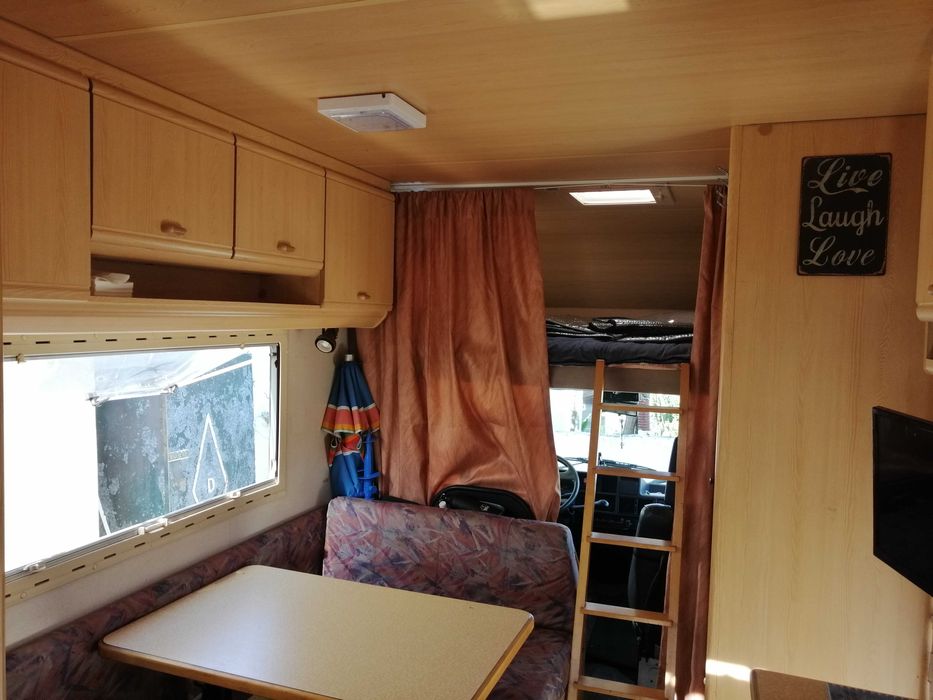 Autocaravana KNAUS 520 1.9 TD IMPECÁVEL