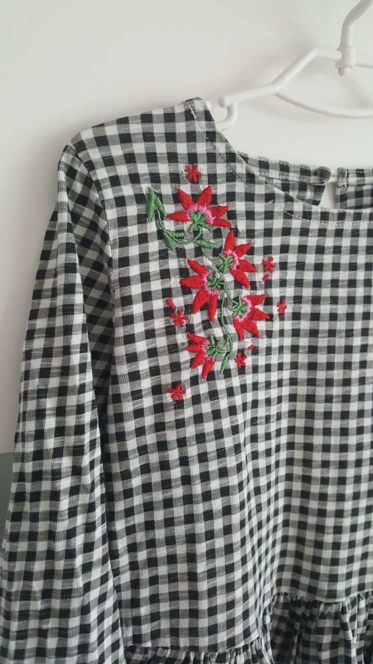 Bluzka tunika haftowana kwiaty Dunnes r. 6lat 116cm