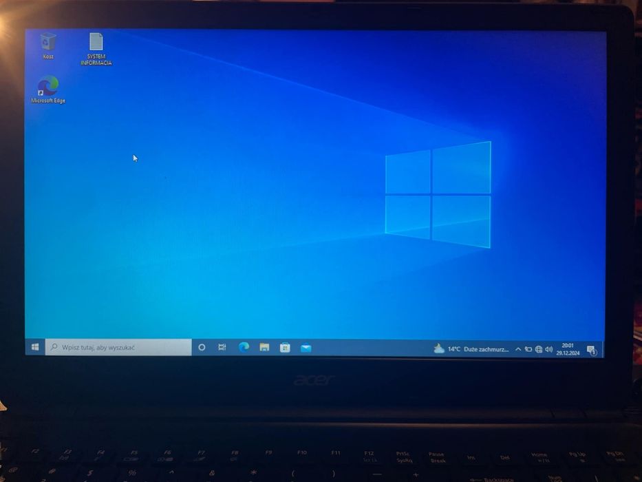 Acer Aspire E1 - 570