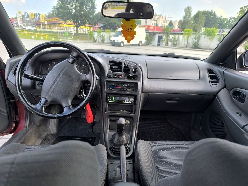Sprzedam Mazda 323F BA