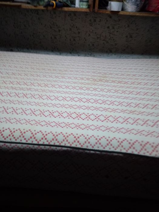 Два ліжка 1,5 з матрацами