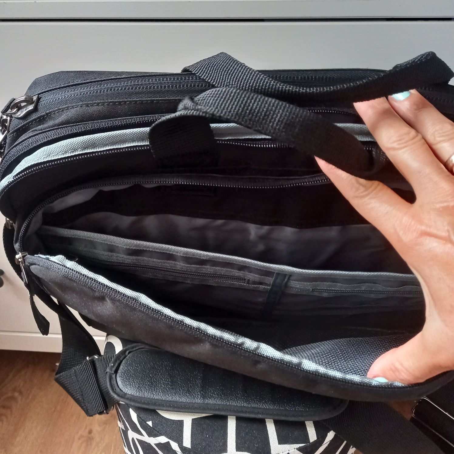 Torba do pracy na laptop dokumenty na pasku