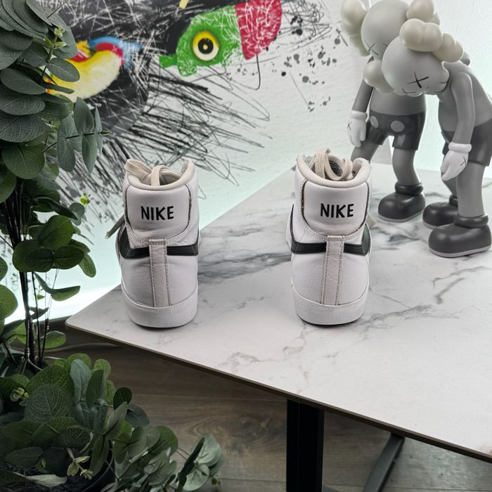 Кросівки шкіряні Nike Blazer 38.5 розмір E1290