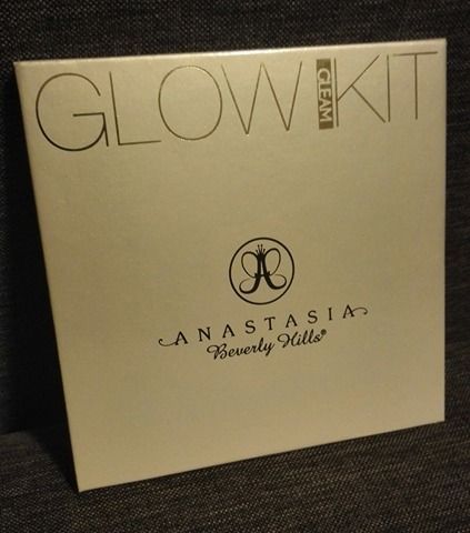 Anastasia Beverly Hills glow kit