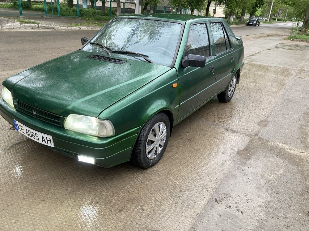 Продам Dacia supernova 1.4 газ