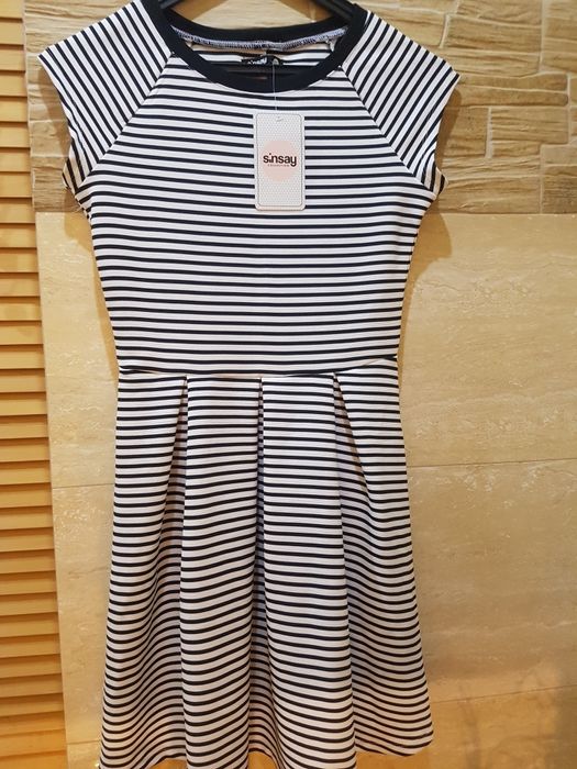 Nowa sukienka sinsey xs