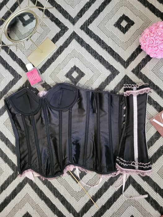 Сексуальний чорний атласний корсет чёрный бандажний Victoria secrets