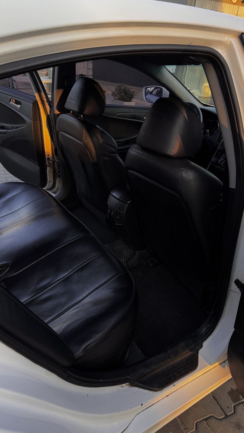 Hyundai sonats 2014 lpi