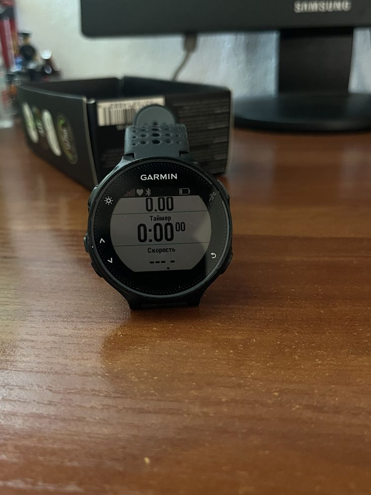 Garmin foreruner 235