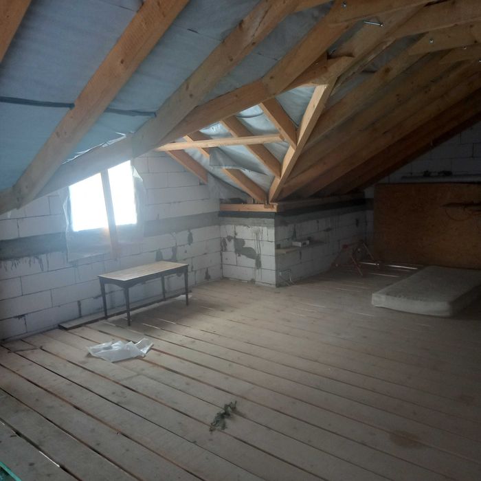 Продаж 2х пов будинок (накр. кообк) гаражЧернівці Садгора в.Виноградна