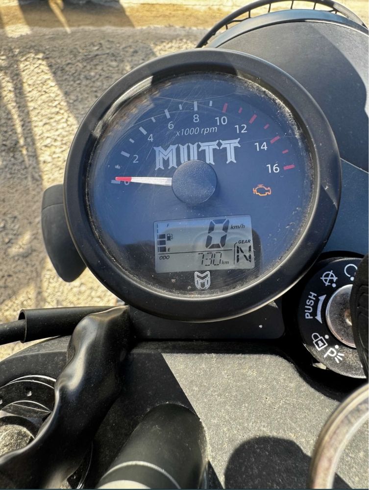 Mutt Akit 125 cc