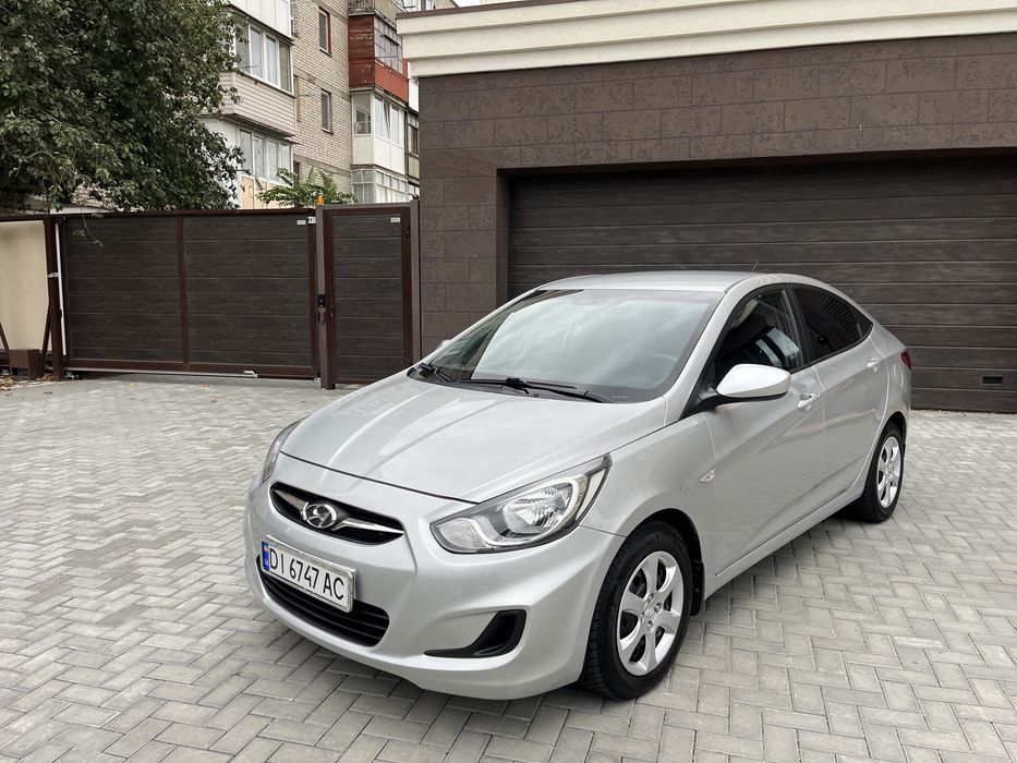 Продам Hyundai Aceent 2013 рік Газ 4