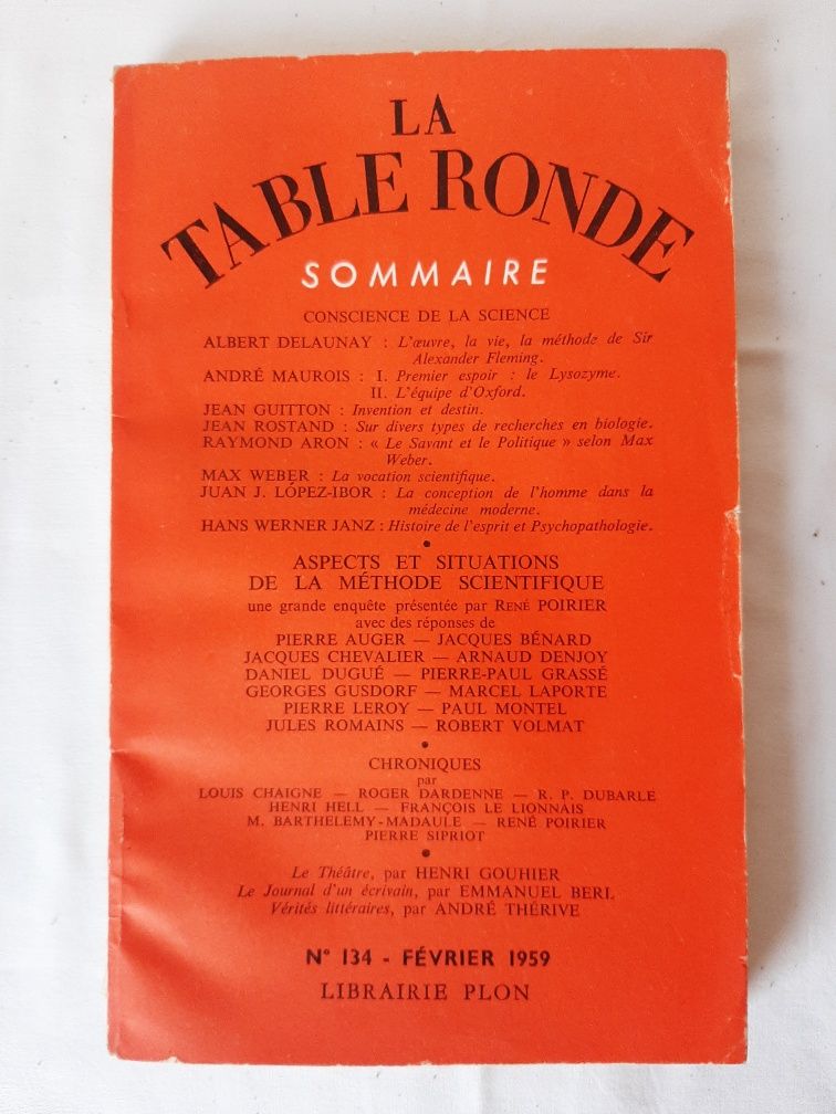 26 revistas antigas "La Table Ronde"