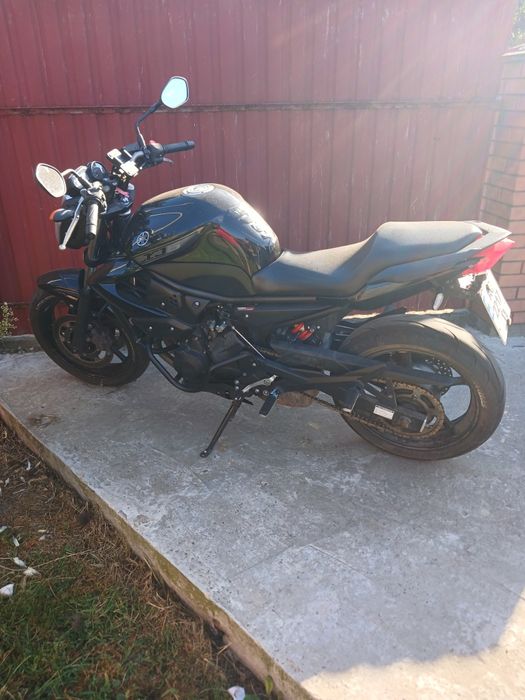 Мотоцикл Yamaha XJ6