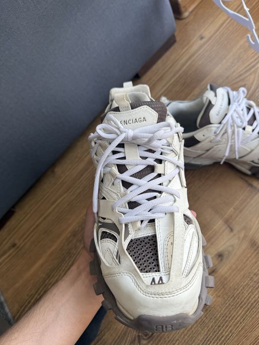 balenciaga track white/brown