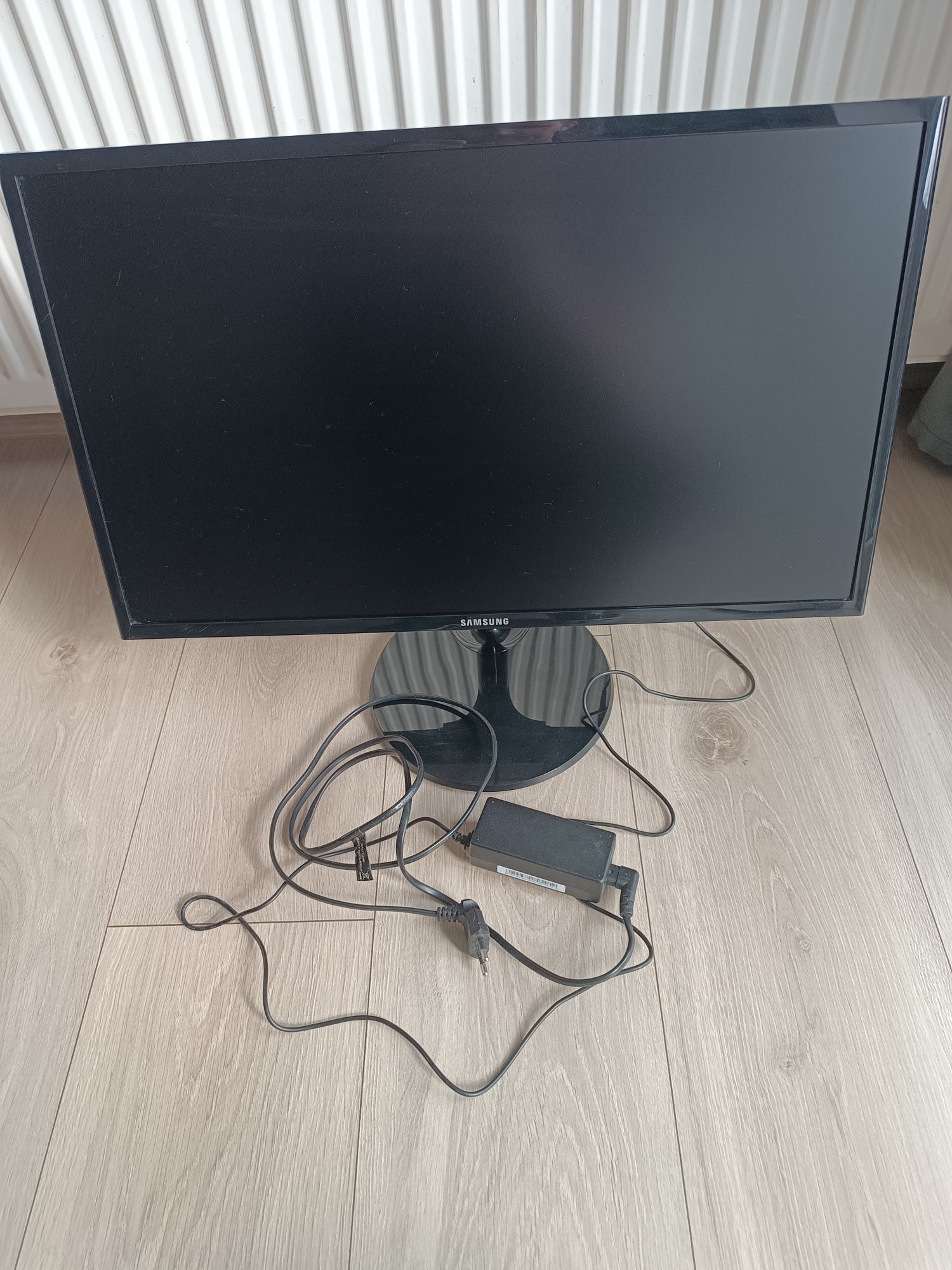 Monitor Samsung S24F350FHU