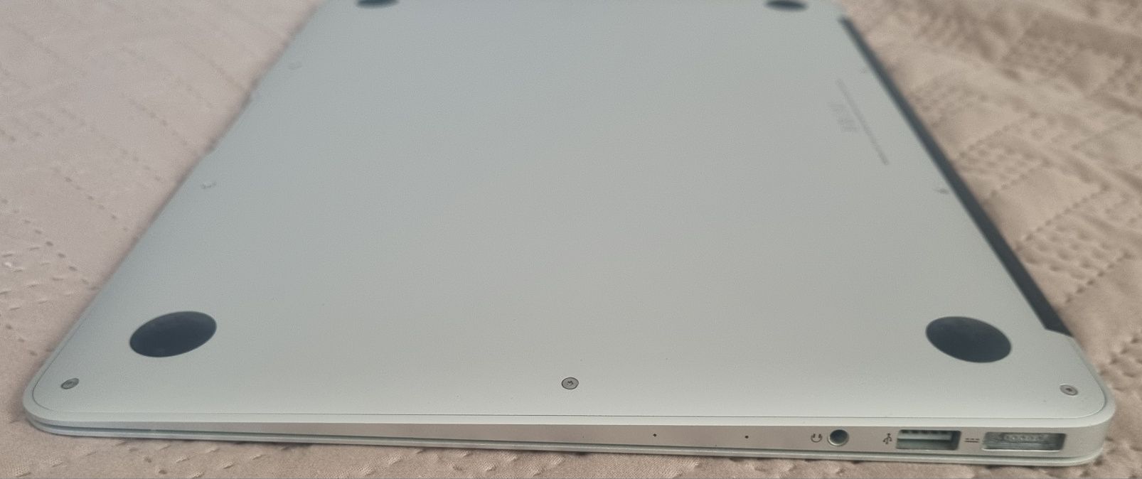 MacBook air a1466
