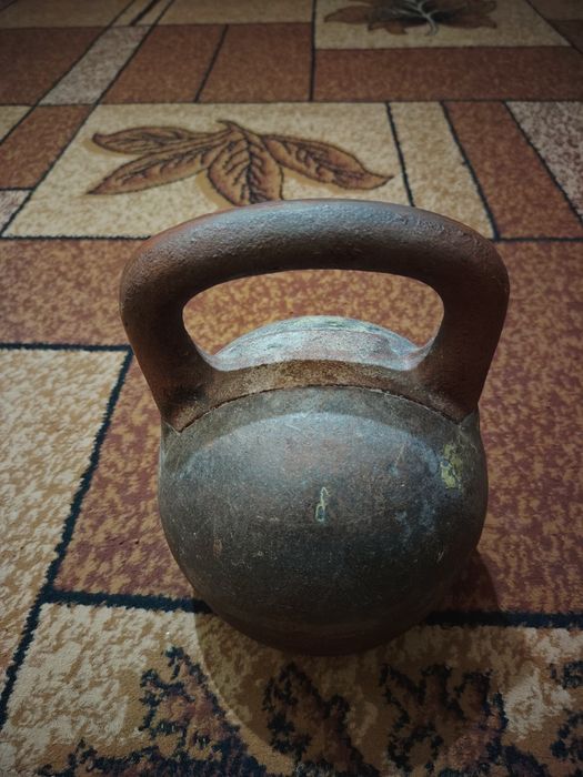 Продаю гирю разборную 16 кг, СССР..