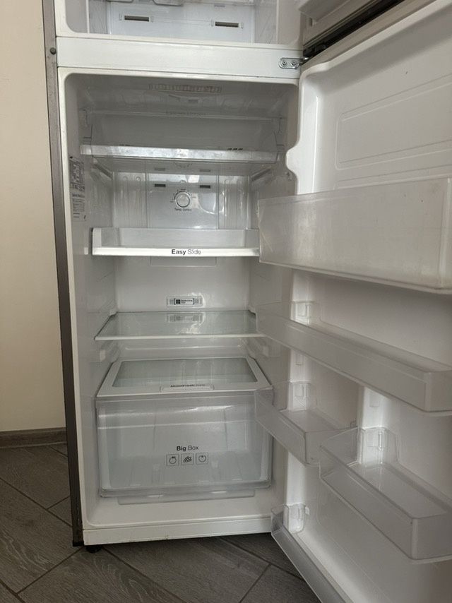 Бу холодильник Samsung