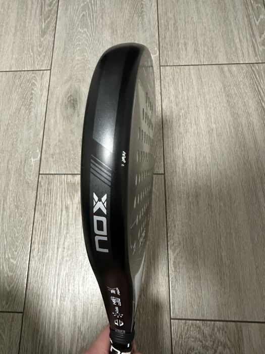 Продам бу ракетку для паделу Nox X-One