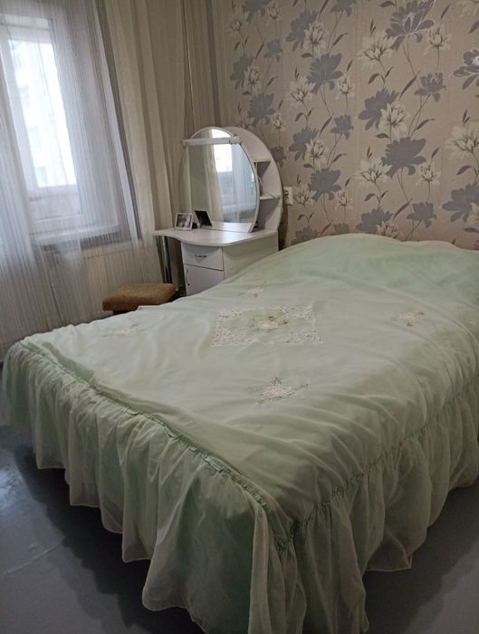 Оренда трикімнатної квартири, для великої родини з тваринками.