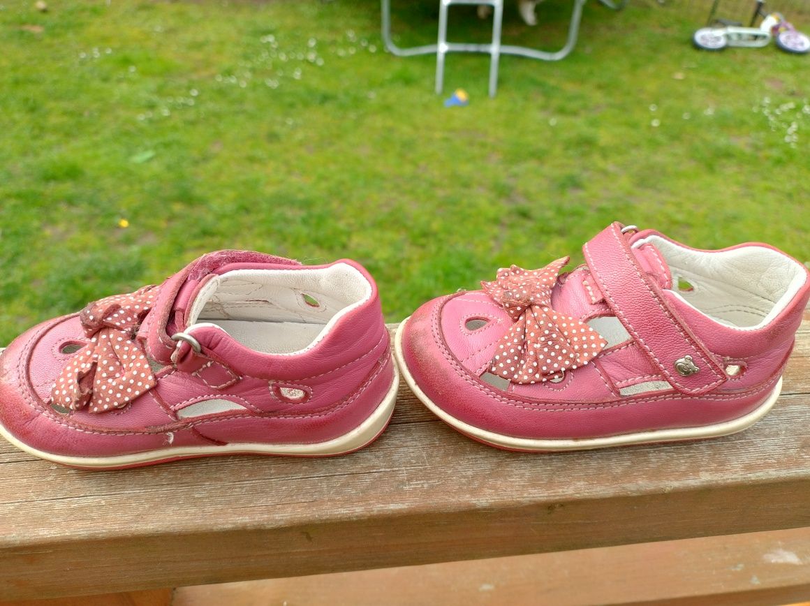 Buty, buciki, sandałki dla dziewczynki r 20